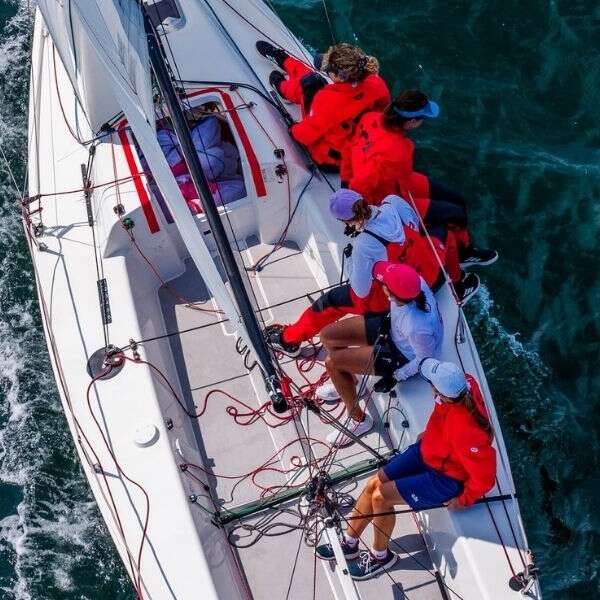 Nevra Eker ve “Efsane Yoğurt” Ekibinden J/70 Mixed Plus World Championship’te Çifte Şampiyonluk