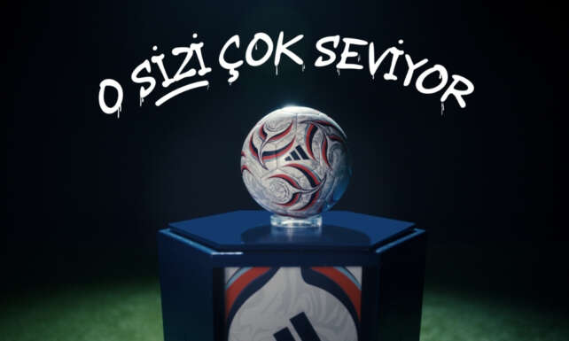 O Sizi Cok Seviyor