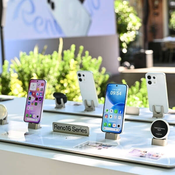 Giriş seviyesi premium segmentte yeni dönem: OPPO Reno16 Serisi Türkiye’de