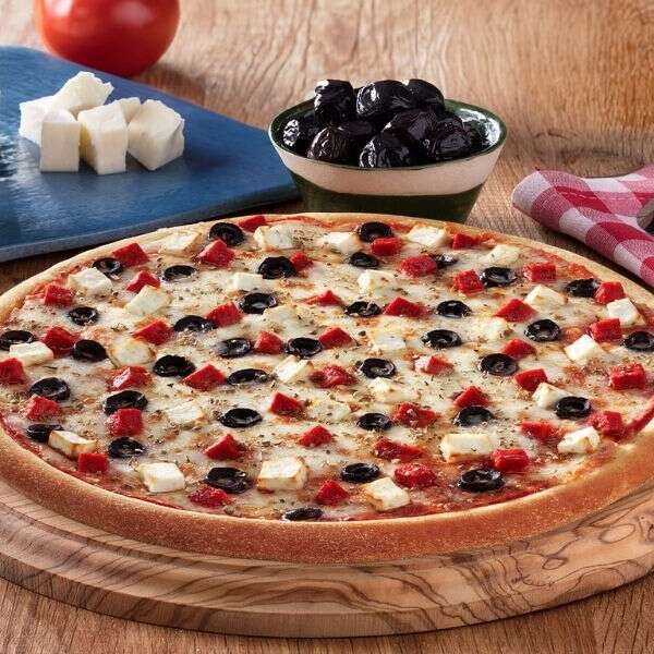 Zengin Malzemelerin Buluşma Noktası: Lezzet Küpü Pizza