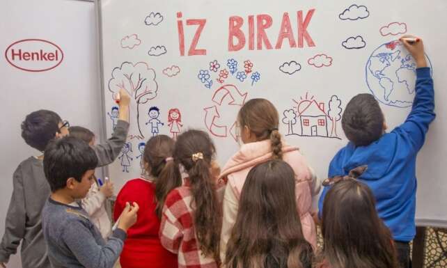 Turk Henkelin Iz Birak Projesi Bu Yil Izmirli Cocuklarla Bulustu