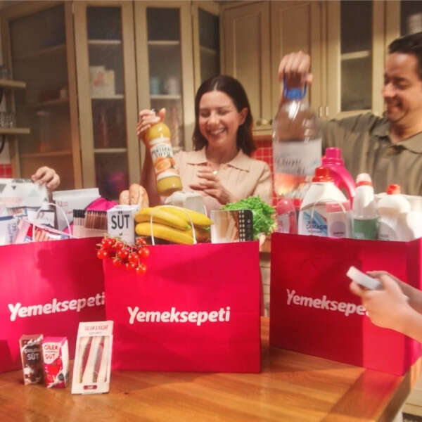 Yemeksepeti, “Şehre Dönüş” ile Marketten Kırtasiyeye Tüm İhtiyaçları Yüzde 50’ye Varan İndirimlerle Kapıya Getiriyor