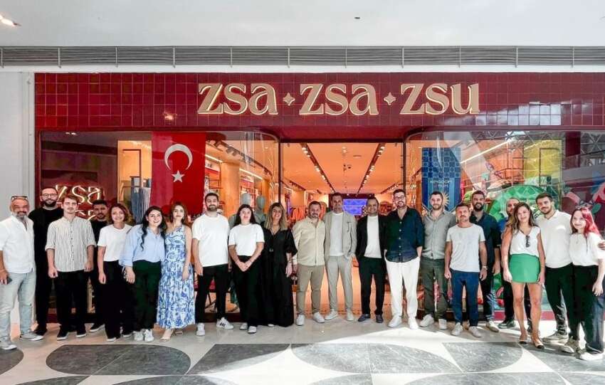 Zsa Zsa Zsu Gunesli Renkleriyle Istanbulu Parlatmaya Devam Ediyor