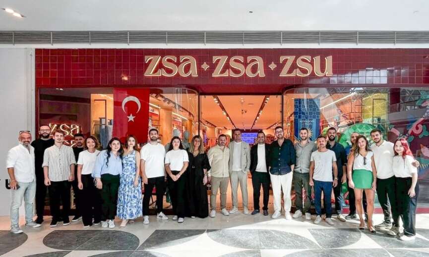 Zsa Zsa Zsu Gunesli Renkleriyle Istanbulu Parlatmaya Devam Ediyor