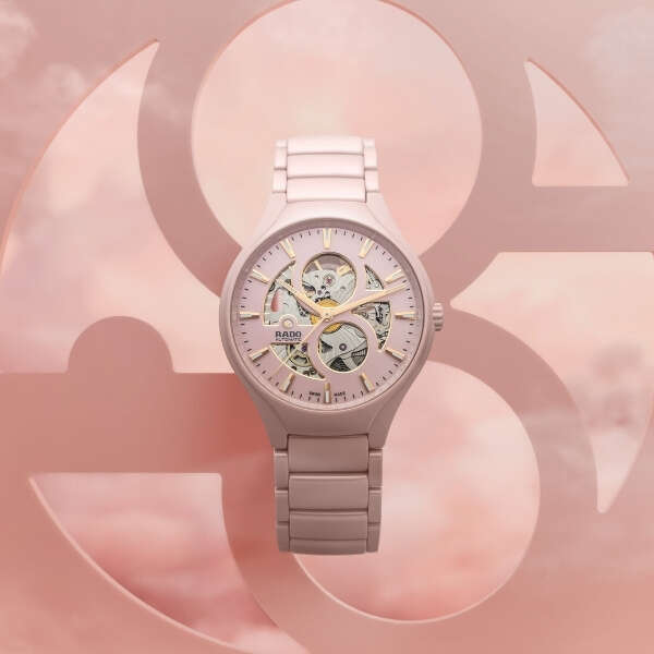 Rado True Round Open Heart, Işıkla Renk Değiştiren Kadranıyla Geliyor