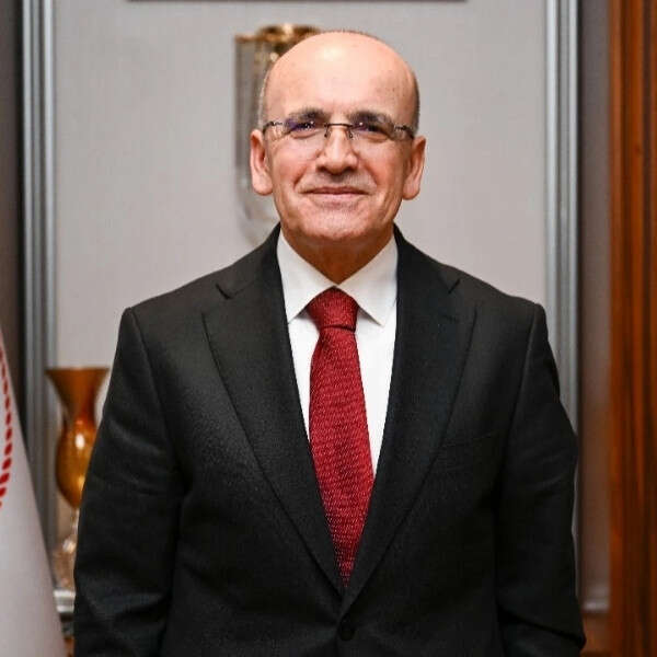 İlker Özçetin 13 Bakan Şimşek’ten OVP mesajı: “Dezenflasyondan vazgeçmeyeceğiz”