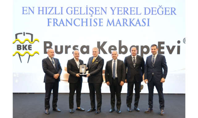 Bursa Kebap Evi UFRAD Marka Zirvesi 2026dan iki odulle dondu