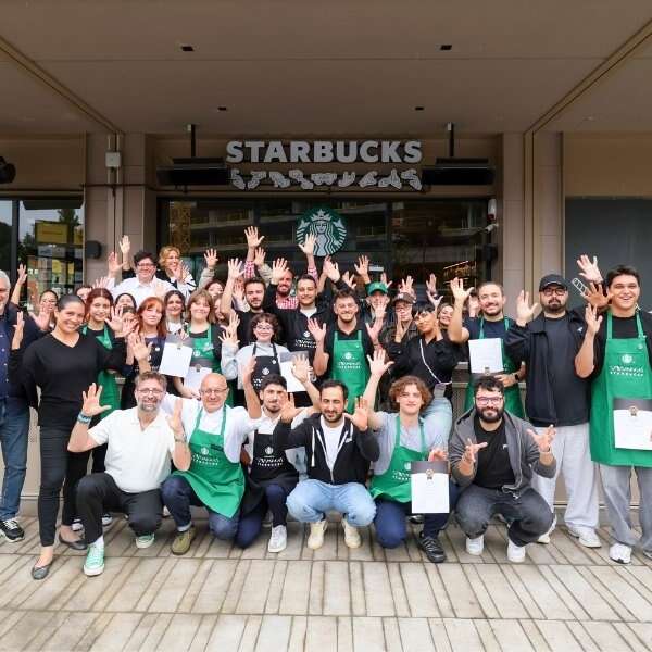 Starbucks, Üçüncü İşaret Dili Konseptli Mağazasını 23 Eylül Uluslararası İşaret Dili Günü’nde Açtı 