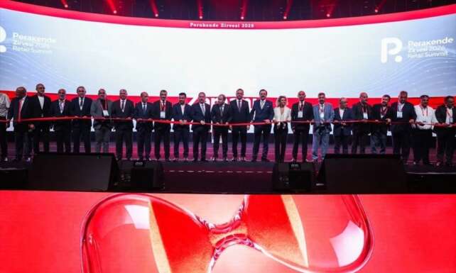 Perakende Zirvesi 2026 Halic Kongre Merkezinde basladi