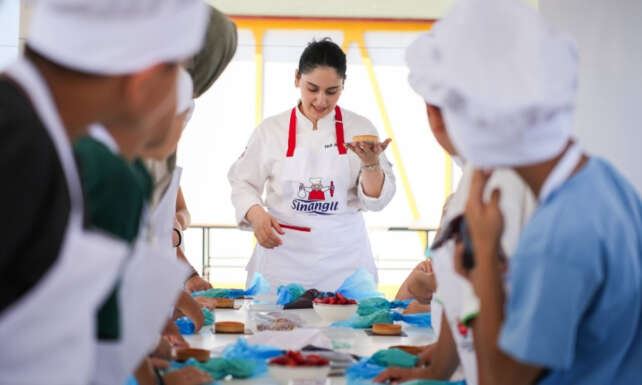 Sinangil ve Kalben Dernegi Cocuklari Pastacilik Atolyesinde Bulusturdu