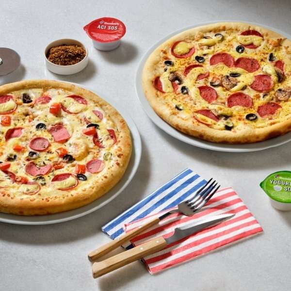 Peynir tutkunlarının yepyeni favorisi: Domino’s Peynirsever Ailesi!