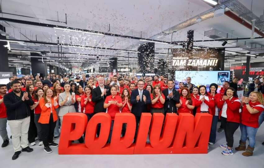 MediaMarkt Turkiye Ankara Podiumda yeni magazasini acti