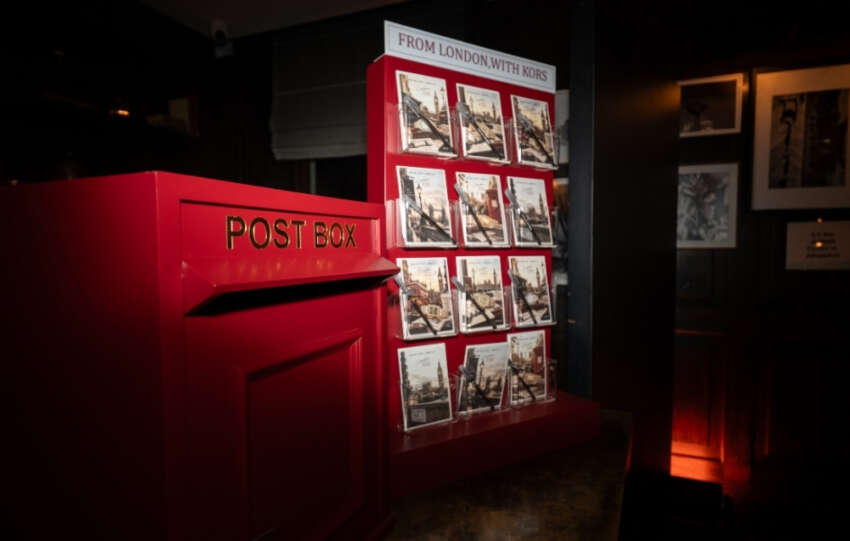 SaatSaatten Michael Korsun Yeni Sezonuna Ikonik Bir Davet London Calling Istanbul