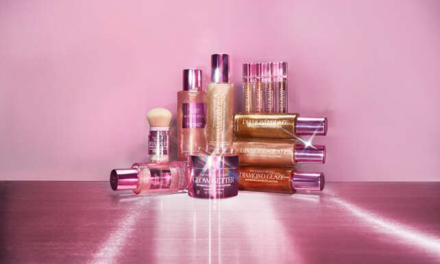 Victorias Secret Fashion Showun isiltisi Bombshell Shine koleksiyonu ile Turkiyede